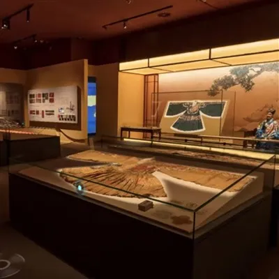 Outdoor Museum Display Cabinet