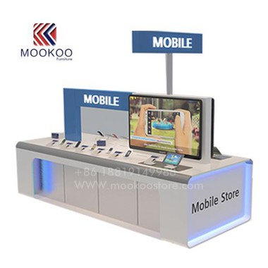 Mobile Phone Display Showcase Design